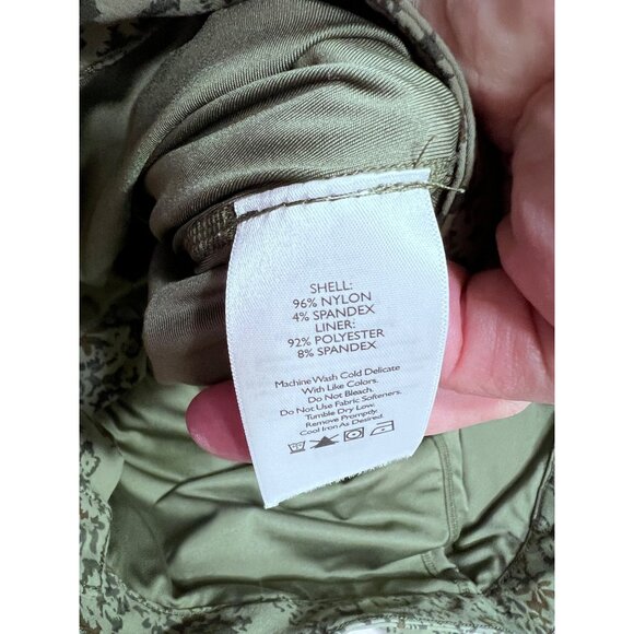 Eddie Bauer Womens Floral Print Skirt Size 18 Nylon Spandex Blend Machine Washab - Picture 6 of 7